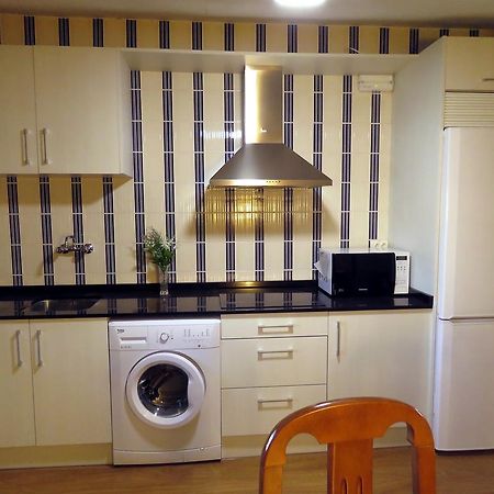דירות Pobes Elai Etxea Loft Baias מראה חיצוני תמונה