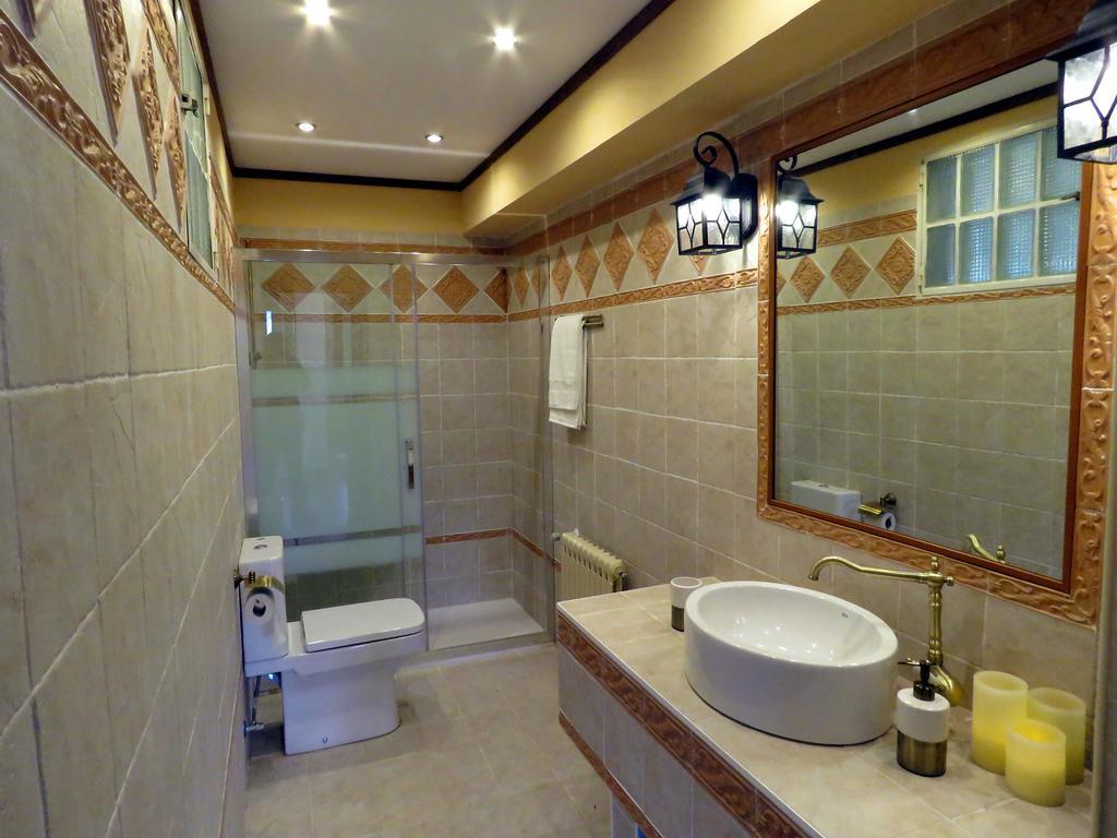 דירות Pobes Elai Etxea Loft Baias מראה חיצוני תמונה